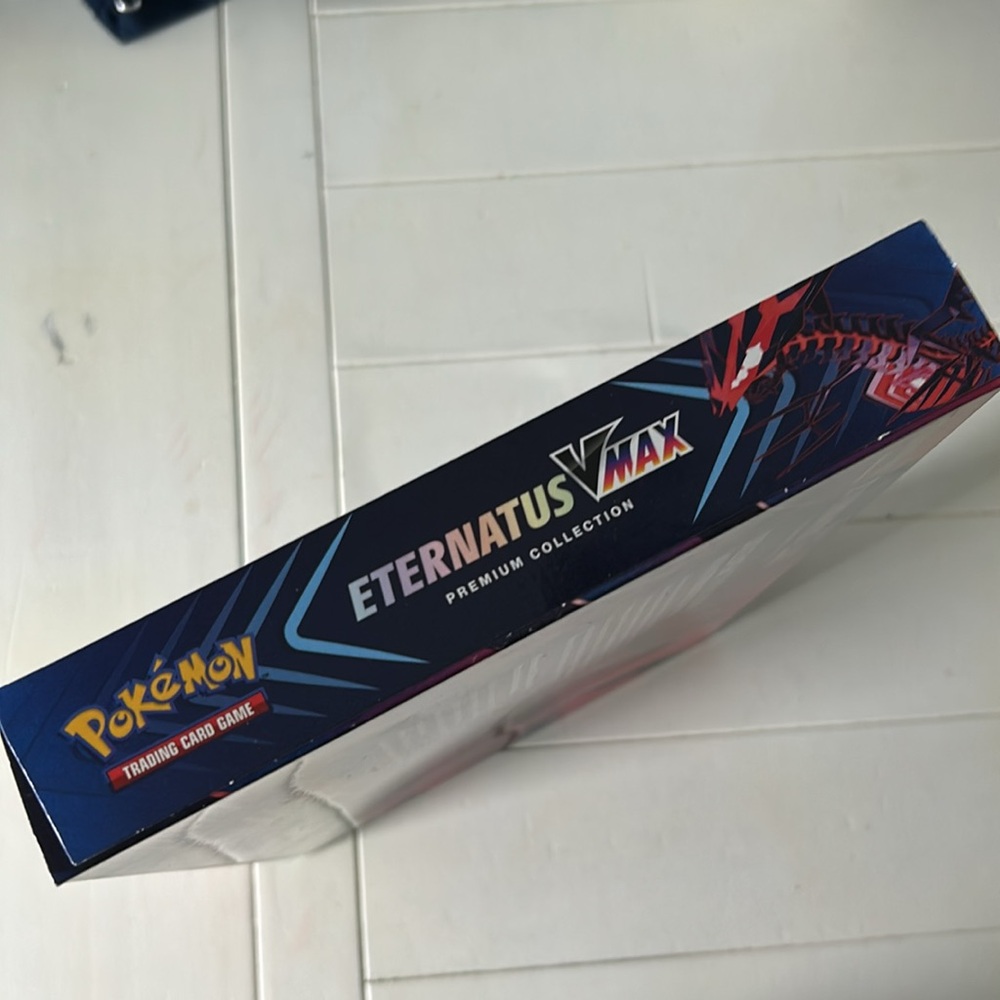Pokemon TCG Eternatus VMAX Premium Collection Box - Picture 8 of 9